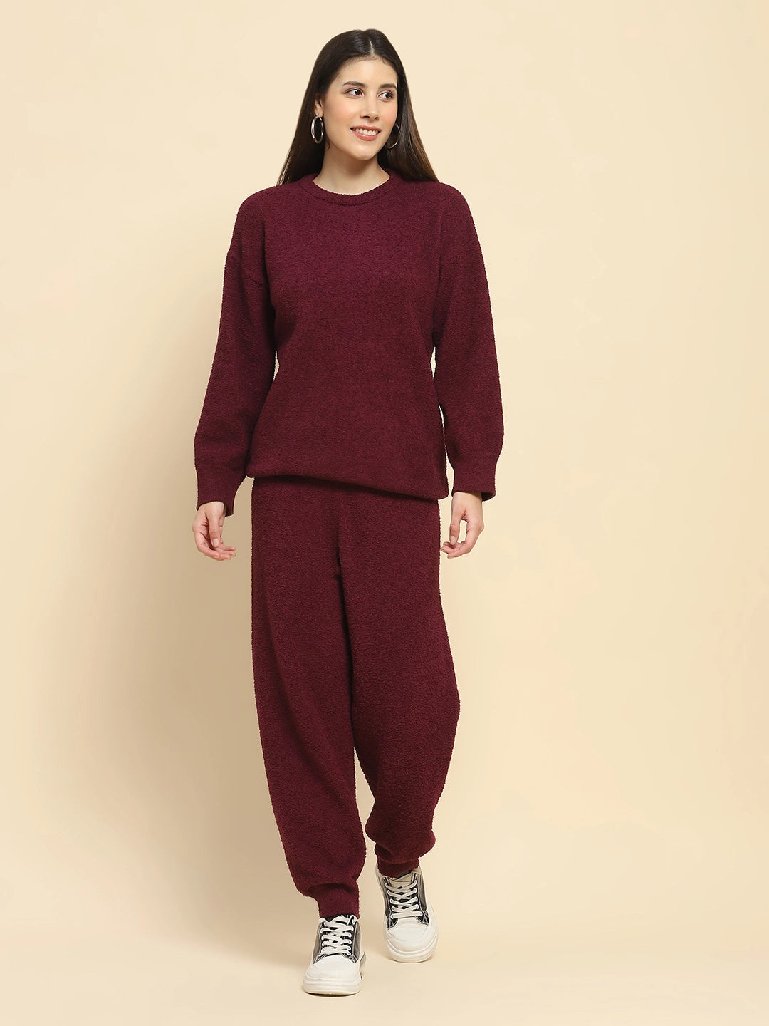 Mauve Poly Blend Solid Relaxed Fit Lounge Wear For Winter