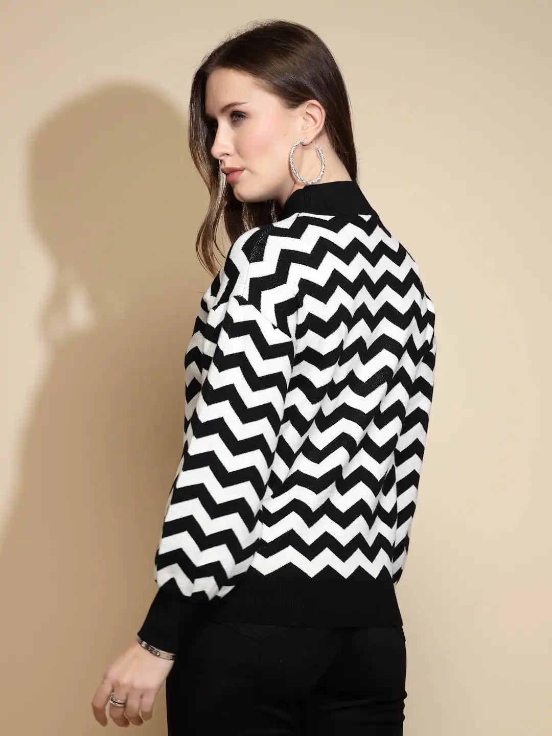 Black Geometric print Full Sleeve Turtle Neck Acrylic Pullover Sweater