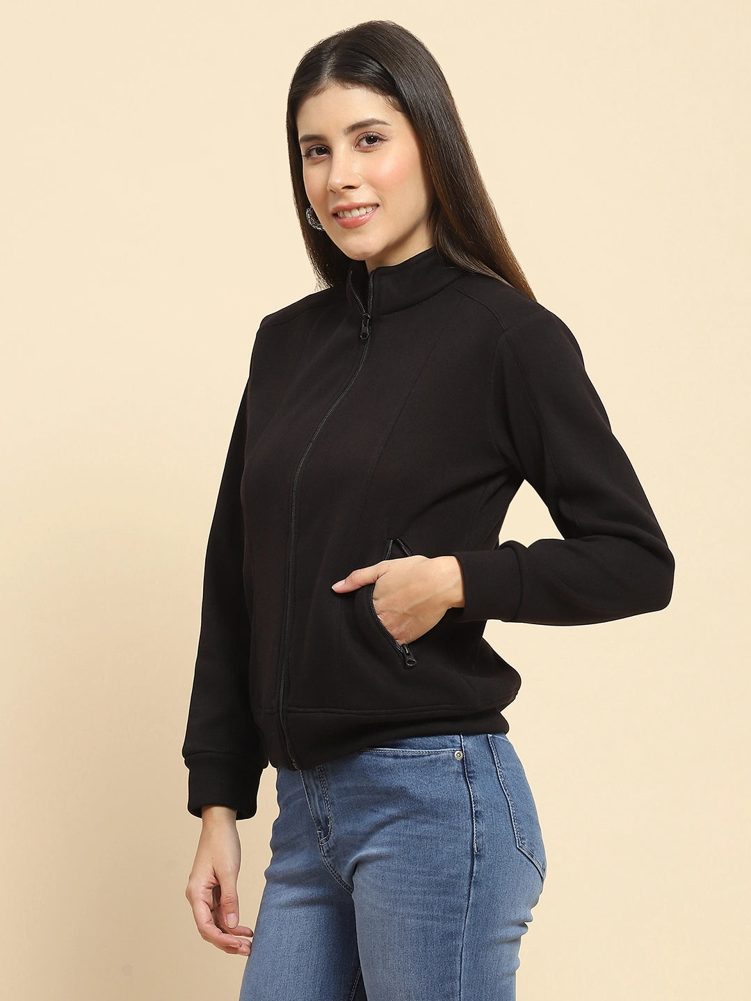 Black Poly Blend Solid Relaxed Fit Sweat Shirt