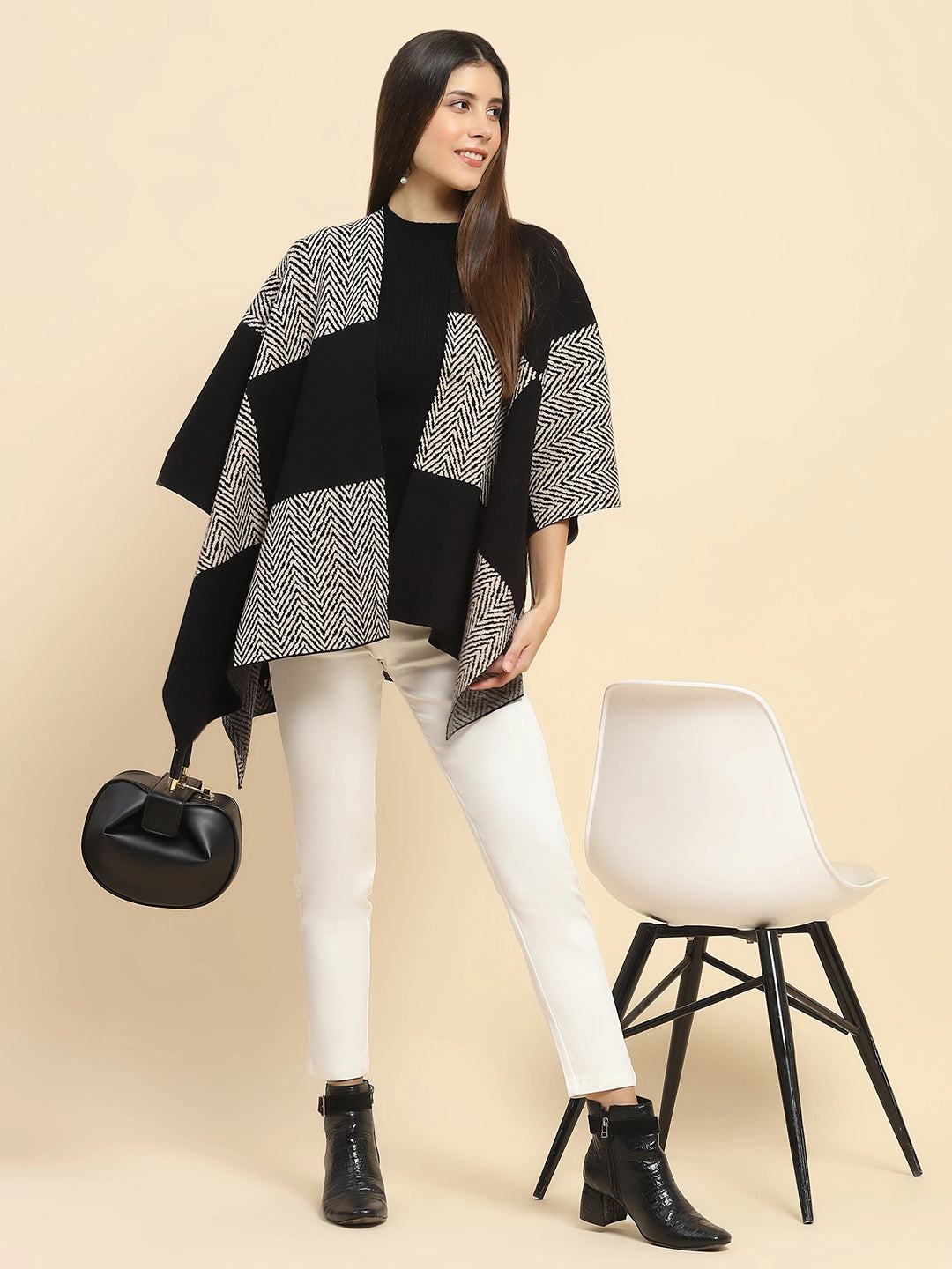 Black Poly Blend Color Block Loose Fit Winter Shrug