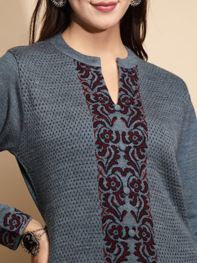 Blue Printed Full Sleeve Round With V- Neck Woolen Kurta For Women