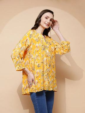 Yellow Polyester Blend Regular Fit Kurta For Women