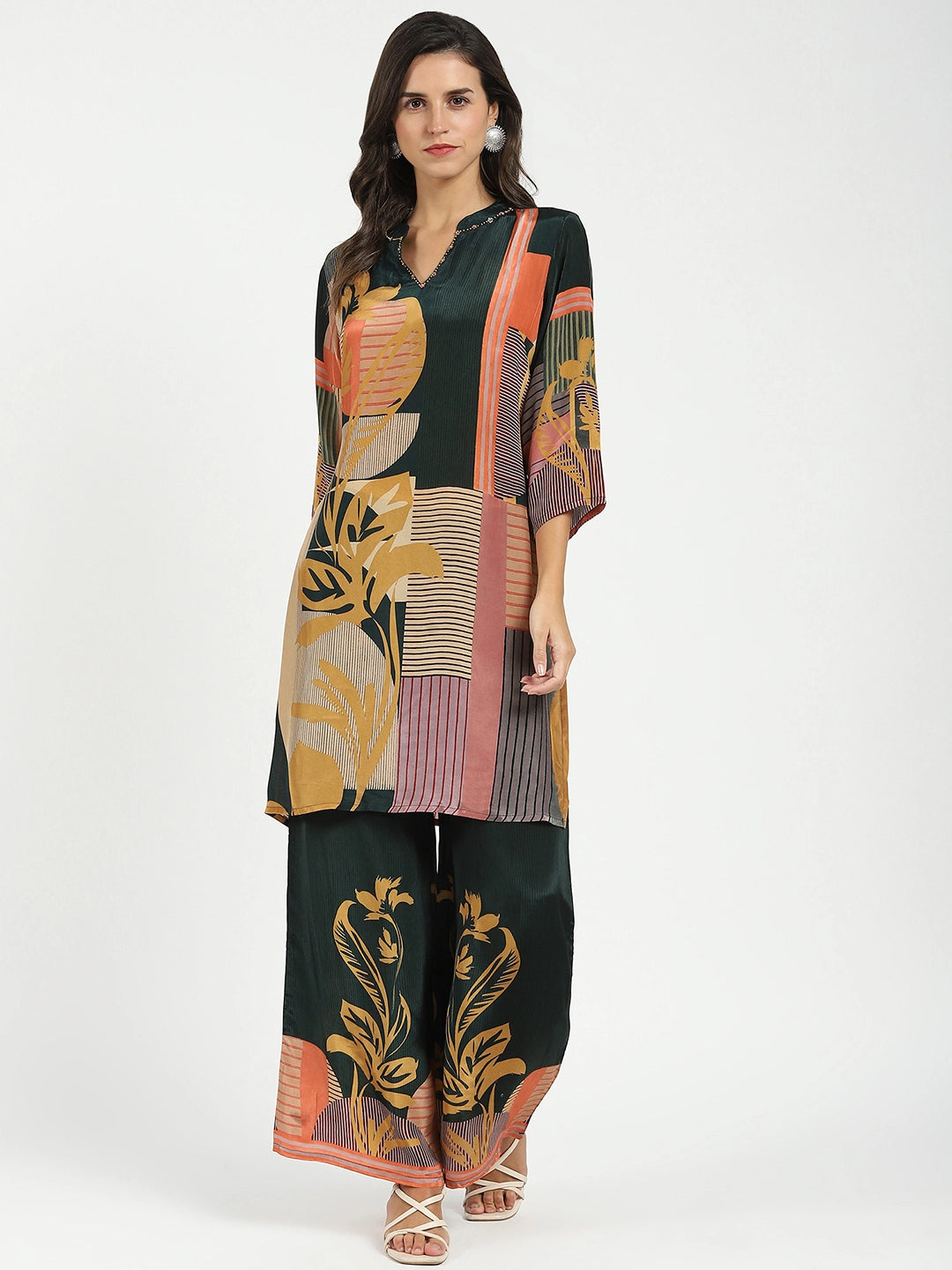 Green Abstract Print Kurta Set