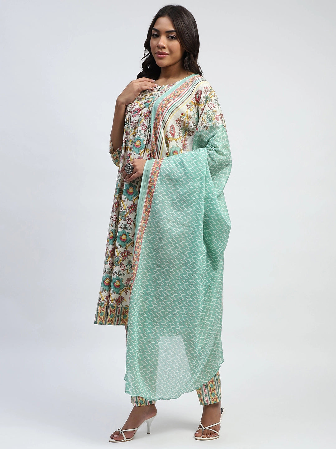 Light Green Floral Print And Beads Embroidery Cotton Suit Set