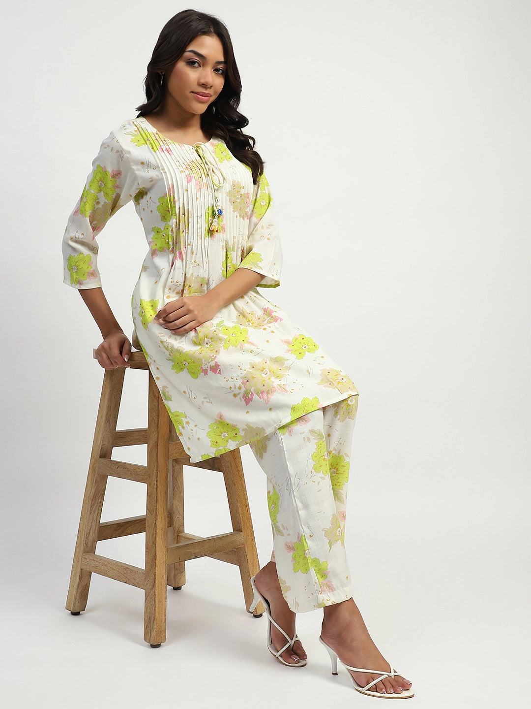 White And Green Floral Print Cotton Kurta Set