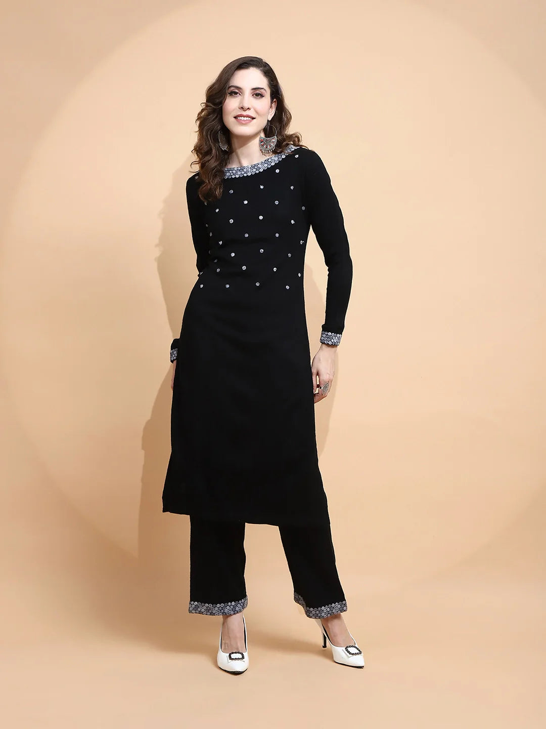 Black Knitted Regular Fit Kurta Set For Women