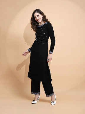 Black Knitted Regular Fit Kurta Set For Women