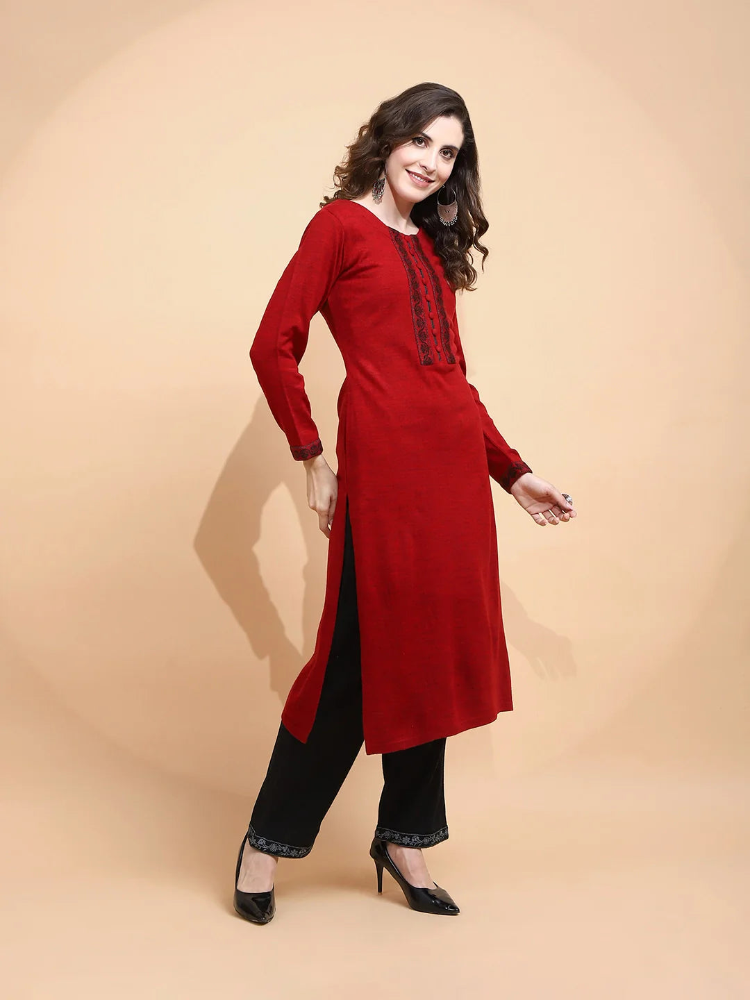 Maroon Woolen Regular Fit Kurta For Women