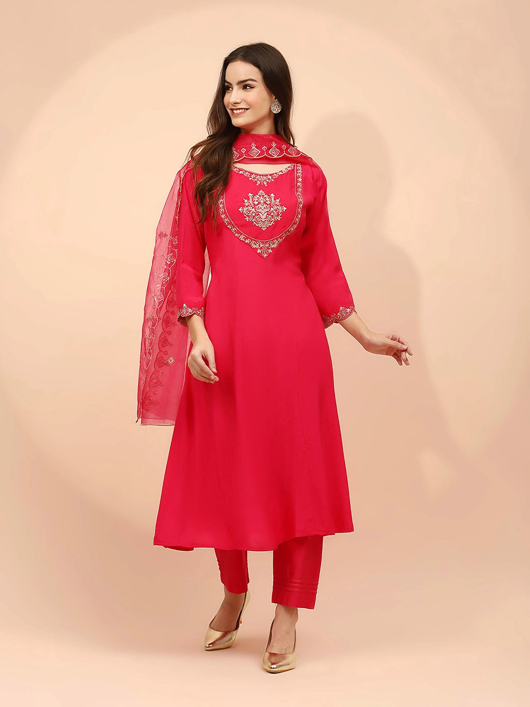 Pink Muslin Regular Fit Suit Set For Women