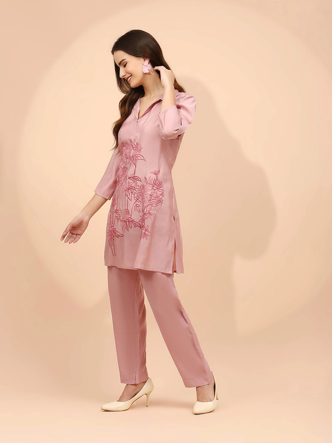 Pink Muslin Regular Fit Long Tunic Set For Women