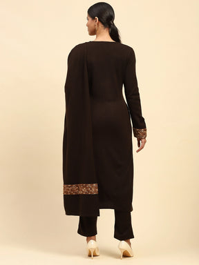 Coffee Woolen Thread Embroidered Round Neck Kurta Set