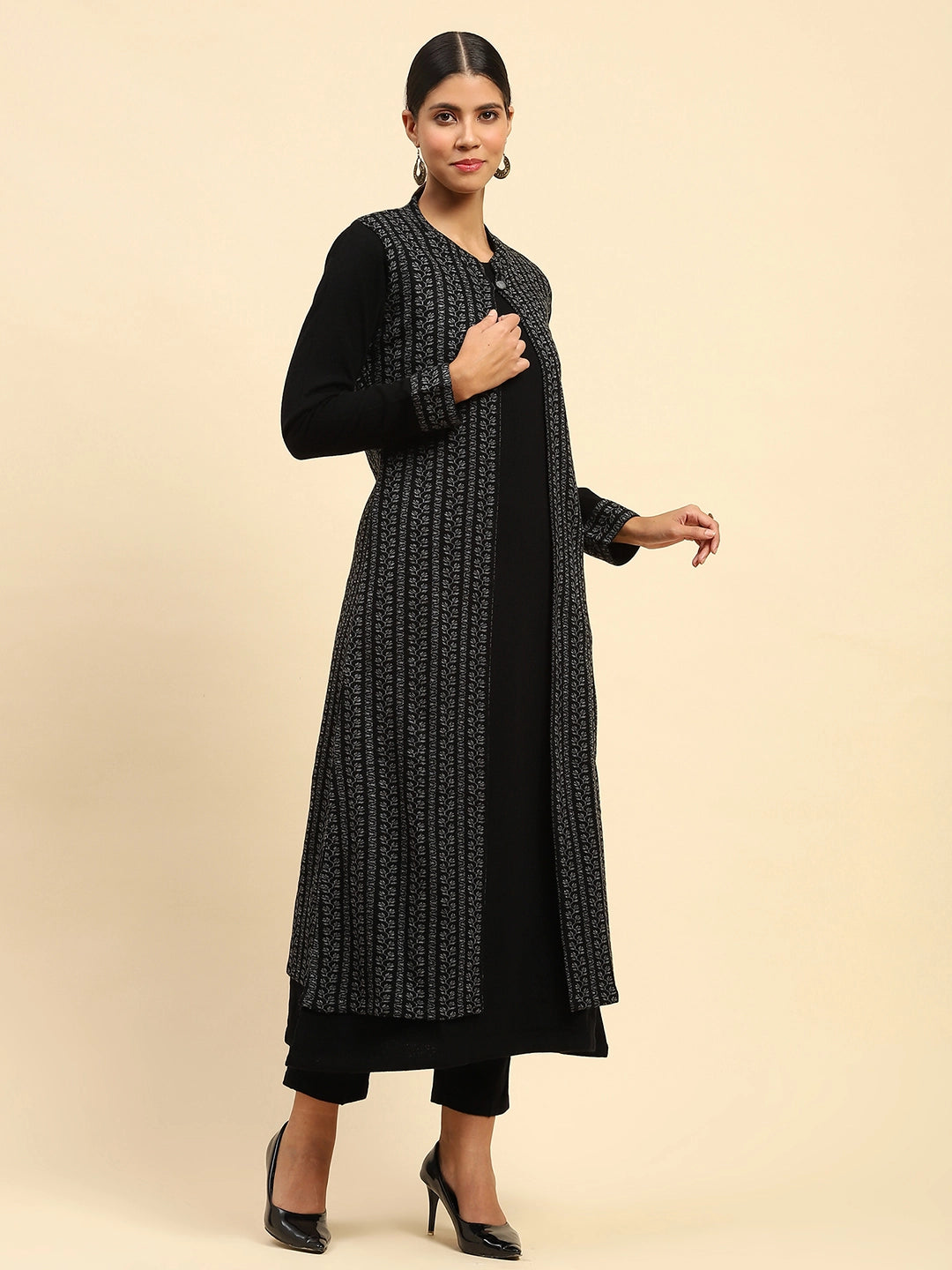 Black Woolen Knitted Layered Round Neck Button Kurta