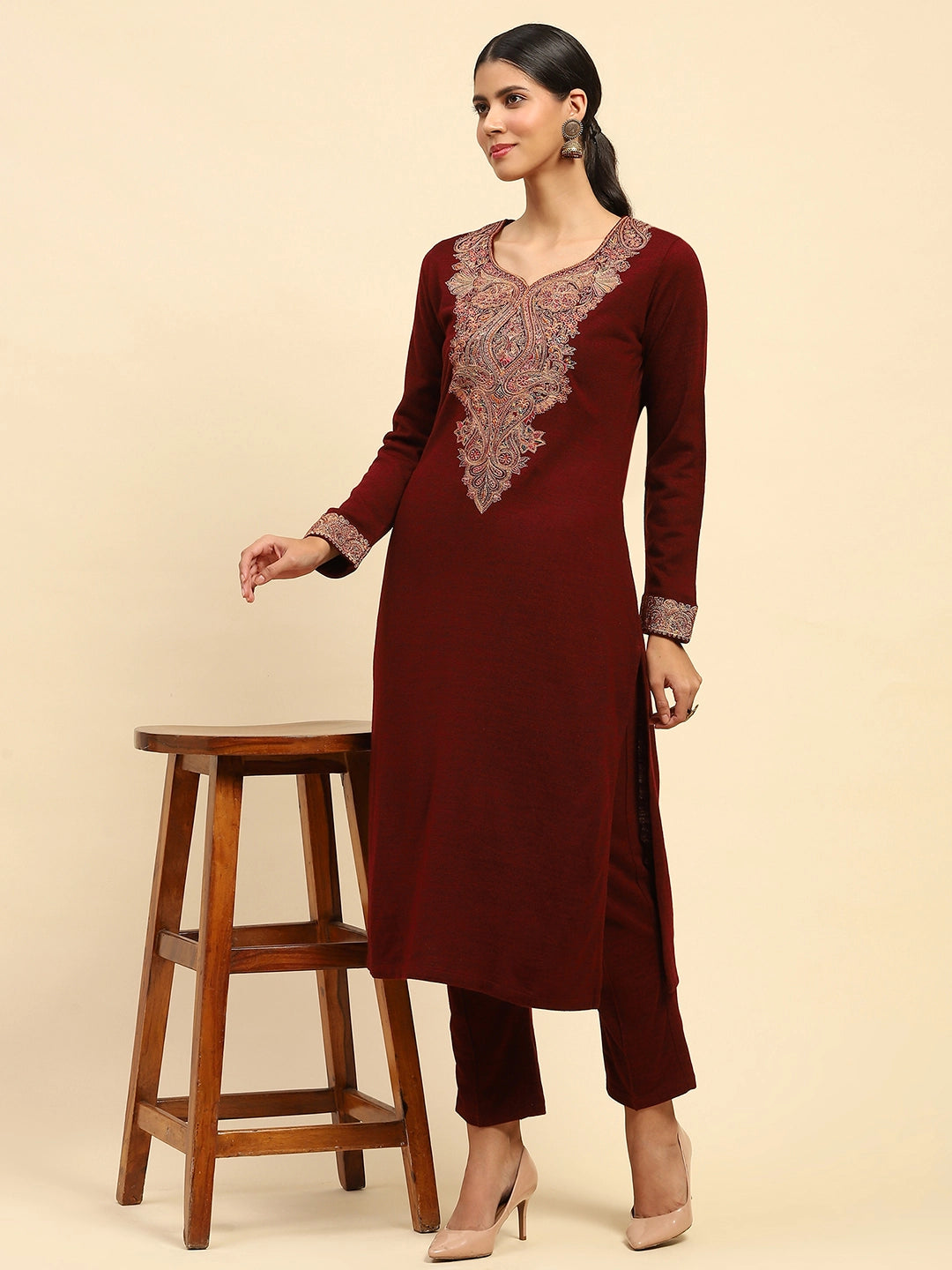 Dark Maroon WoolenThread Embroidered V-Neck Kurta