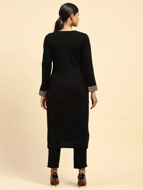 Black WoolenThread Embroidered V-Neck Kurta