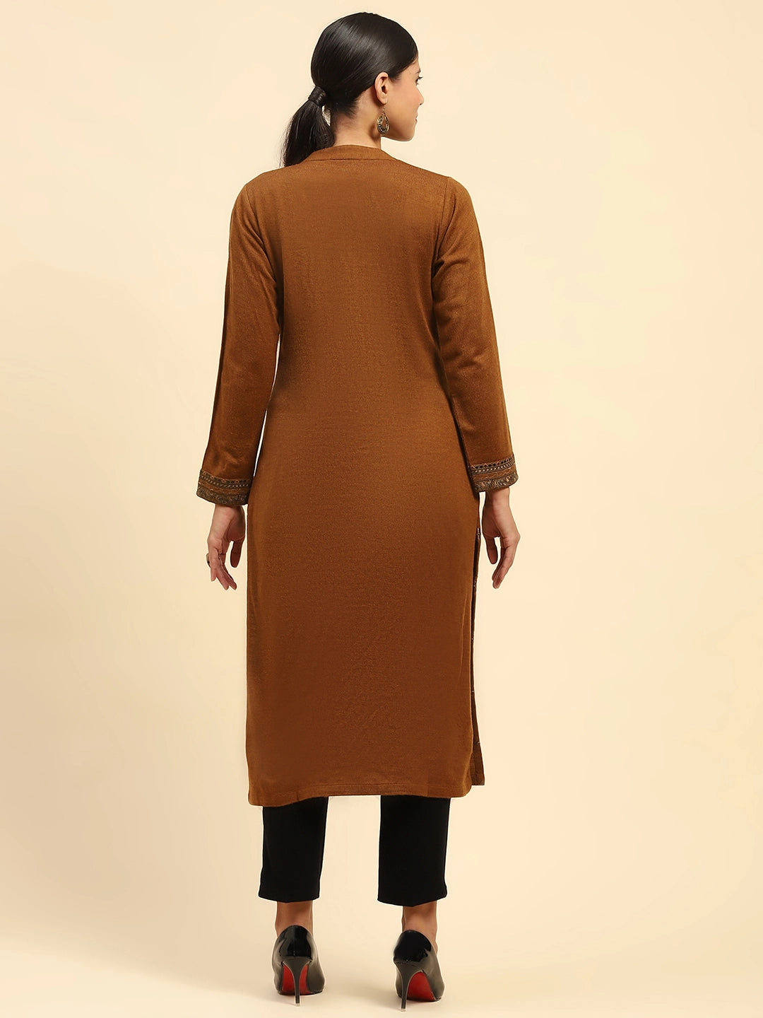 Rust WoolenThread Embroidered Round Neck Kurta