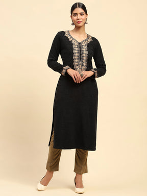 Black Woolen Thread Embroidered V-Neck Kurta