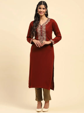 Rust Woolen Thread Embroidered V-Neck Kurta