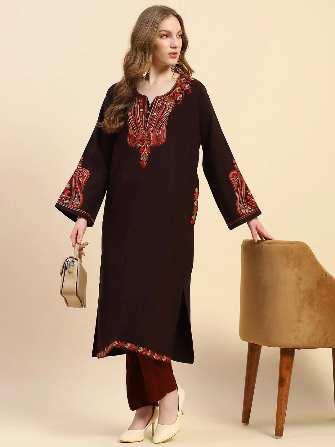 Wine Woolen Thread Embroidered Notch Neck Kurta