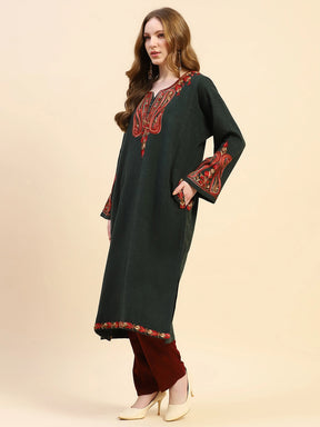 Olive Woolen Thread Embroidered Notch Neck Kurta