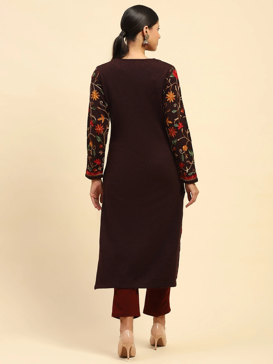 Wine Woolen Thread Embroidered Round Neck Kurta