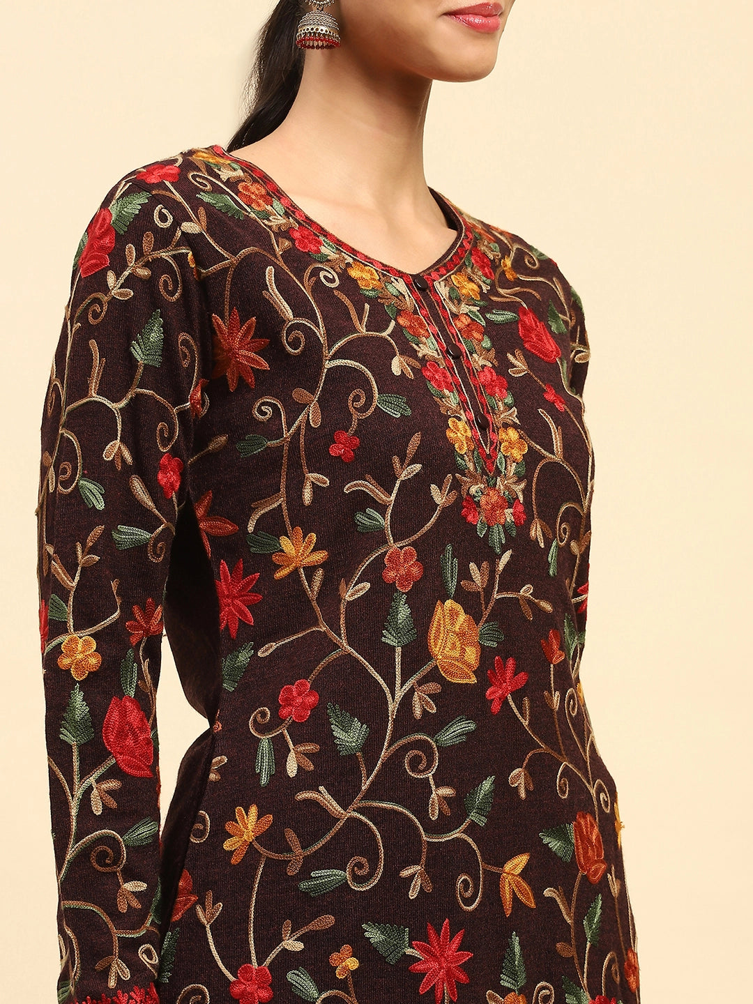 Wine Woolen Thread Embroidered Round Neck Kurta