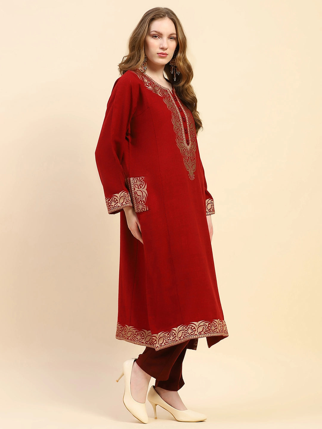 Maroon Woolen Embroidered Notch Neck Kurta