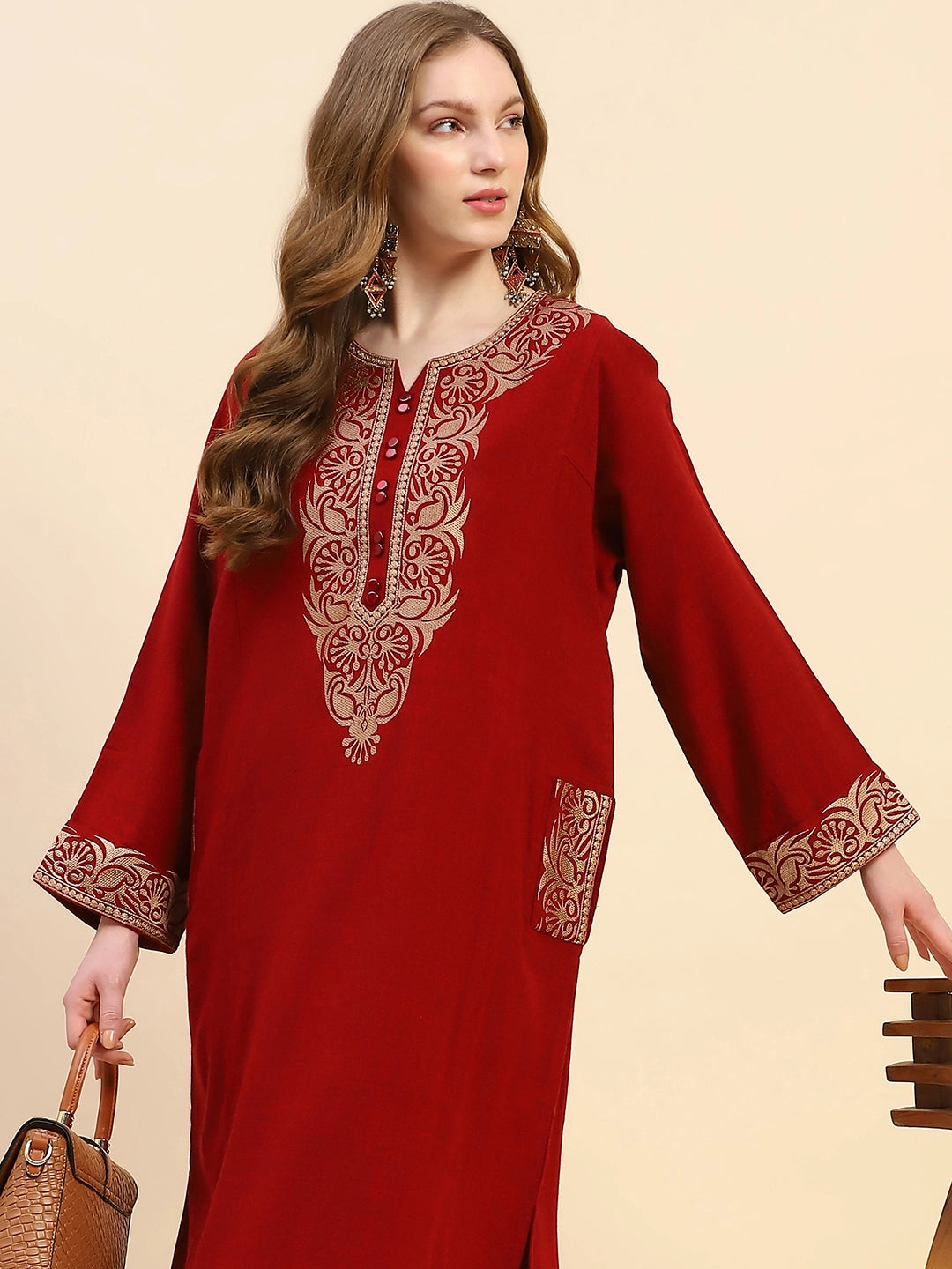 Maroon Woolen Embroidered Notch Neck Kurta