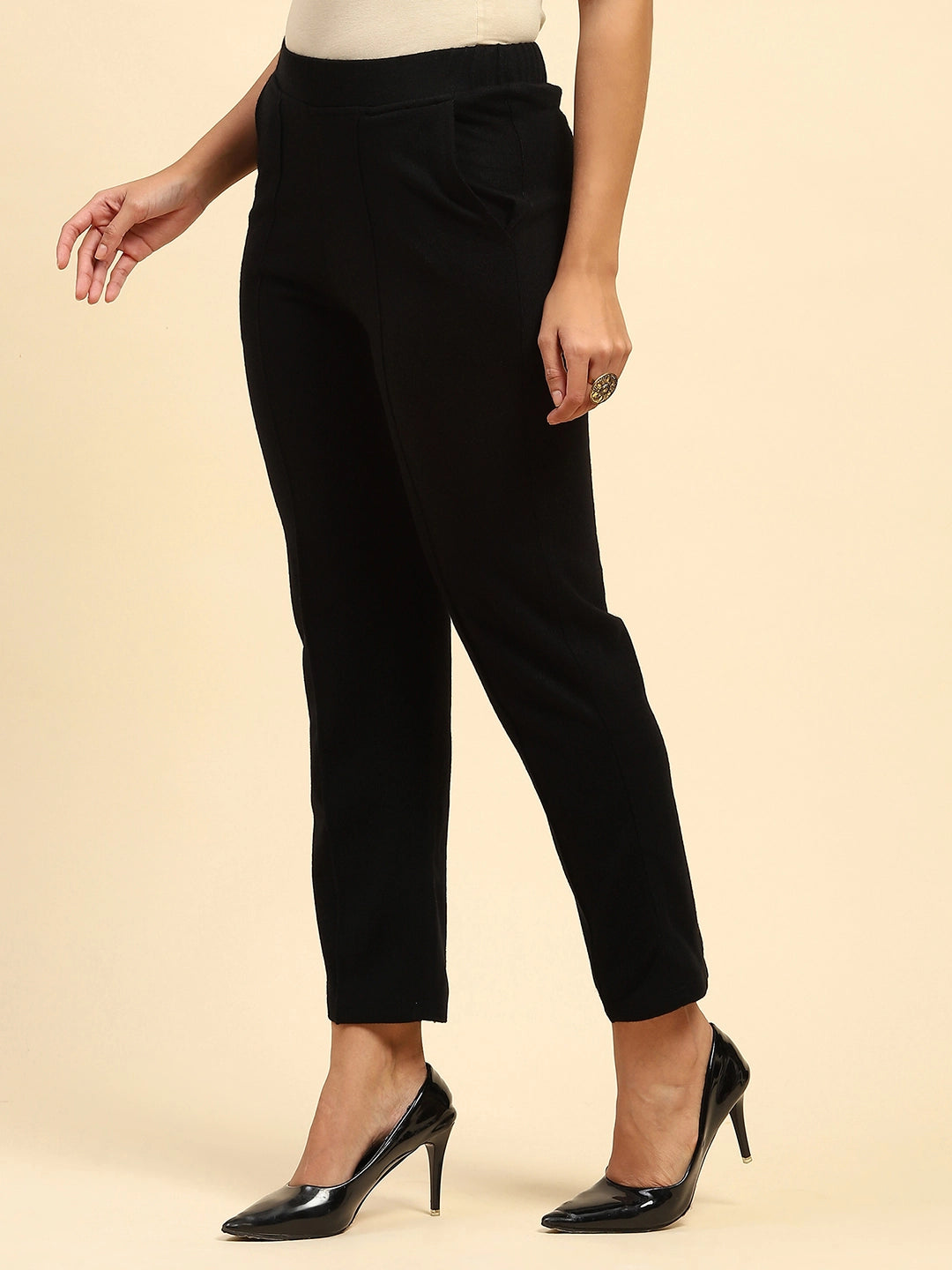 Black Woolen Solid Pant