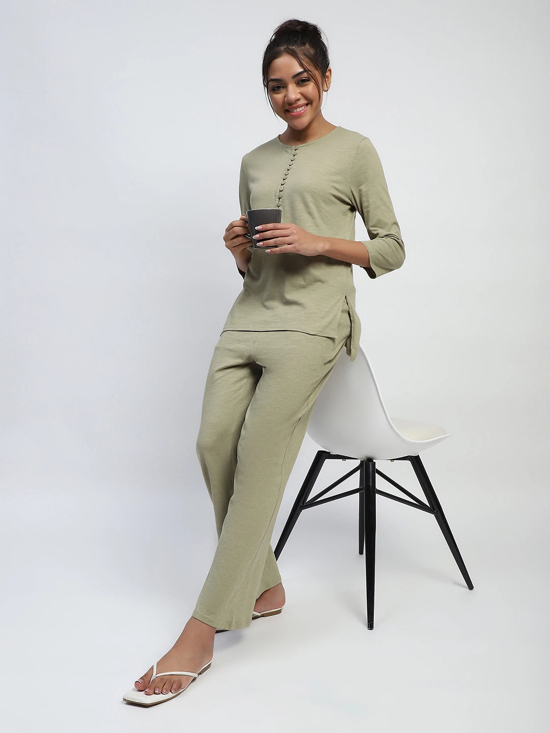 Green Solid Polycotton Relaxed Fit Lounge Wear