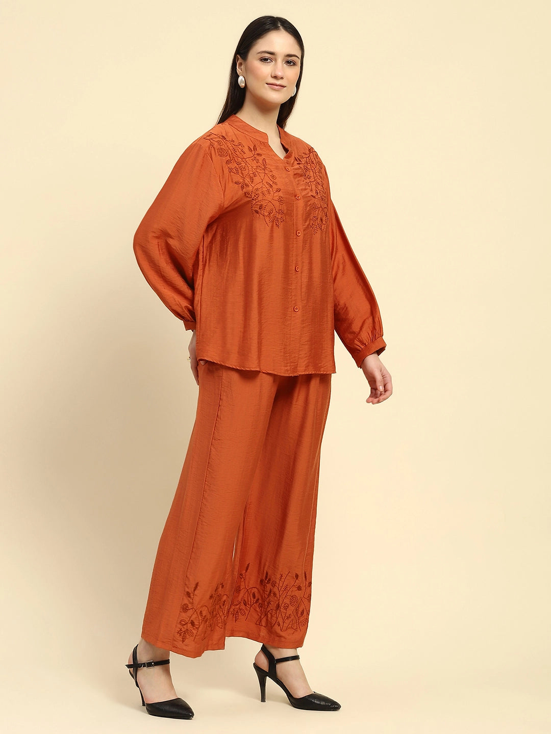 Rust Embroidered Rayon Blend Relaxed Fit Night Set