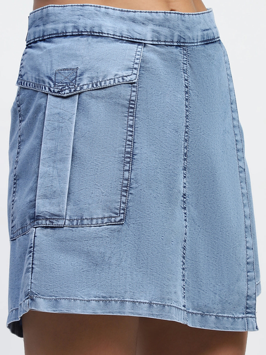 Light Blue Solid Cotton Blend Relaxed Fit Shorts