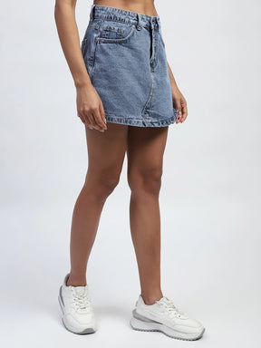 Blue Solid Cotton Blend Relaxed Fit Shorts