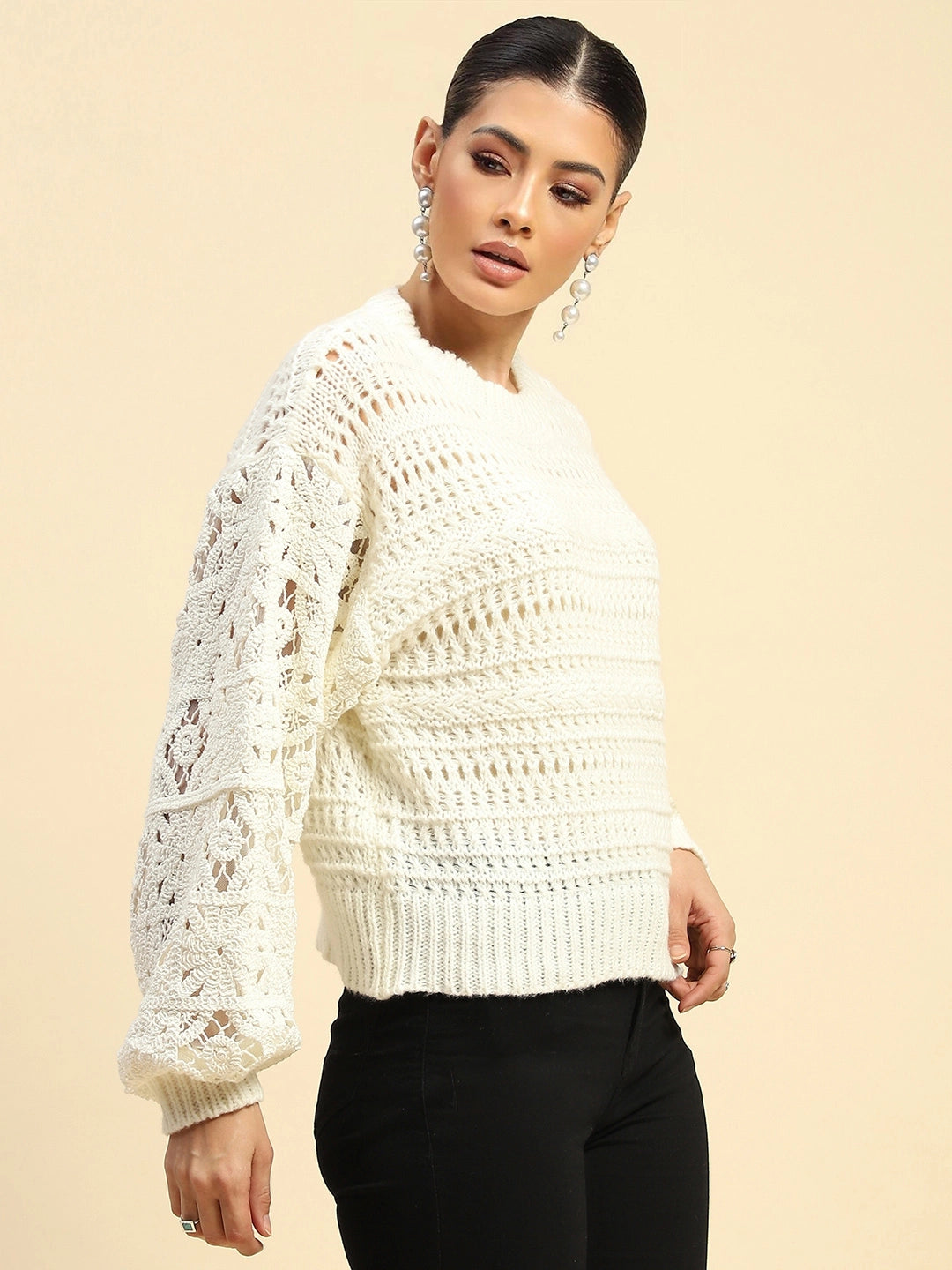 White Poly Blend Loose Fit Pullover For Women