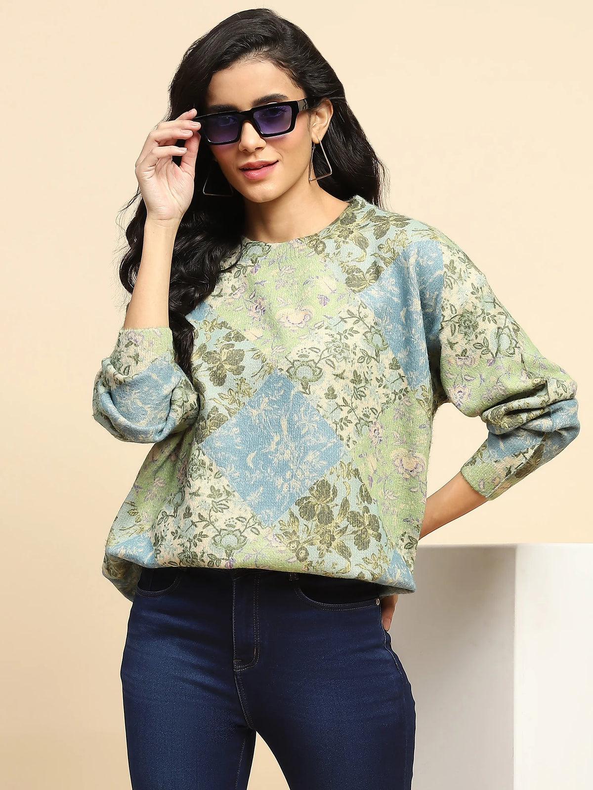 Green Polyester Blend Relaxed Fit Pullover For Winter