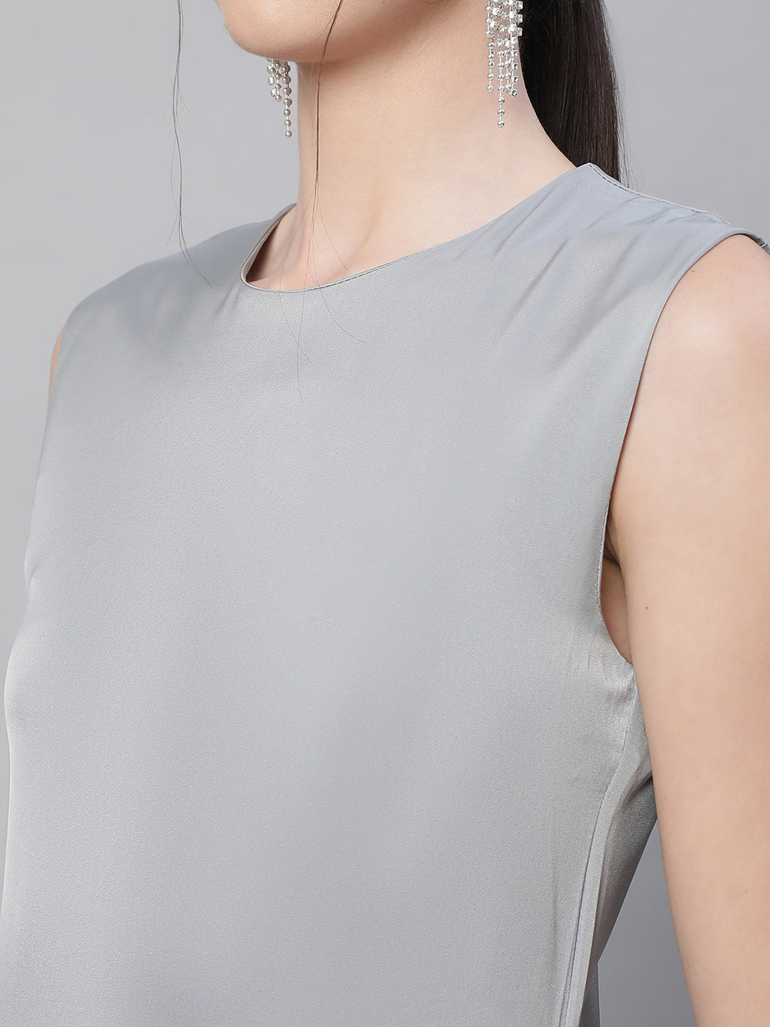 Women Grey Round Neck Sleeveless Dress