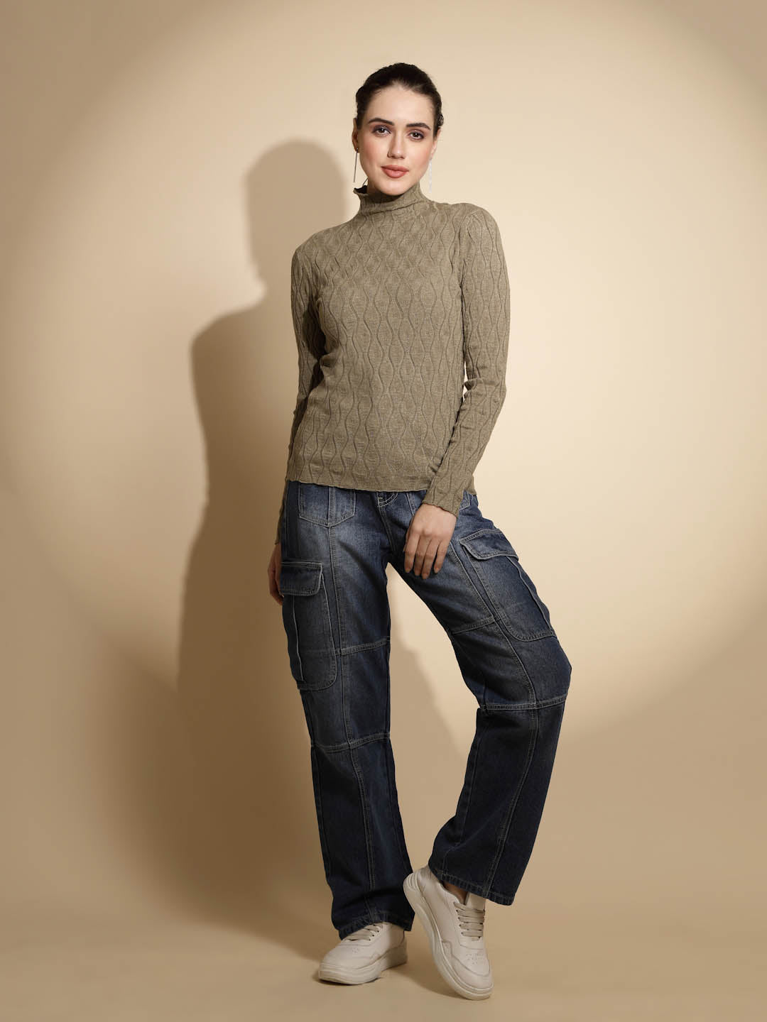 Women Solid Full Sleeve Turtle Neck Knitted Skivvy