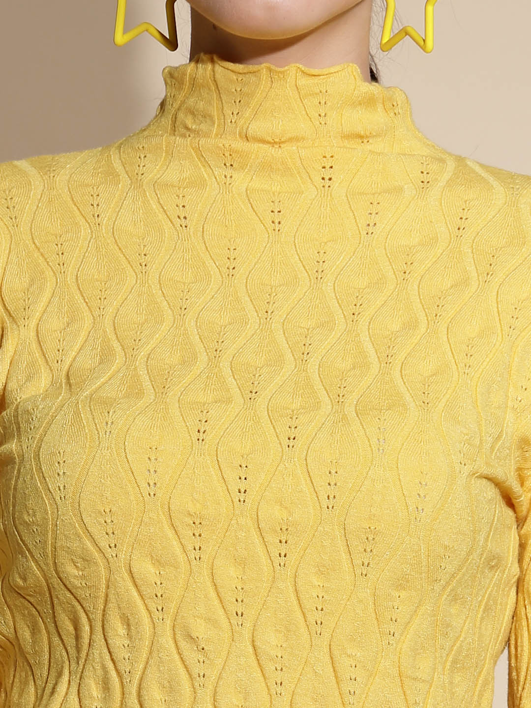 Mustard Solid Full Sleeve Turtle Neck Knitted Skivvy