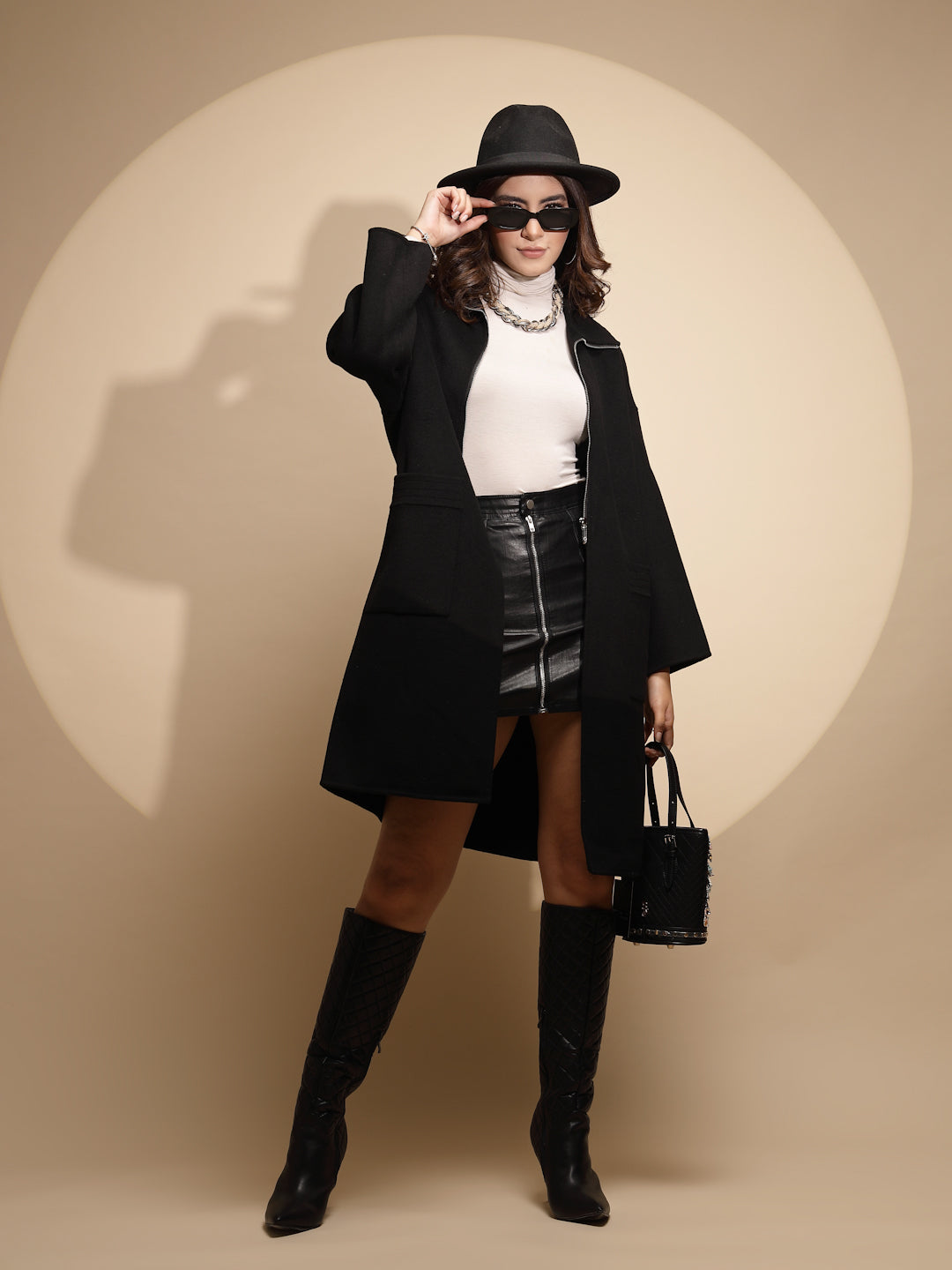 Women Black Solid Collared Neck Full Sleeve Woolen Coat