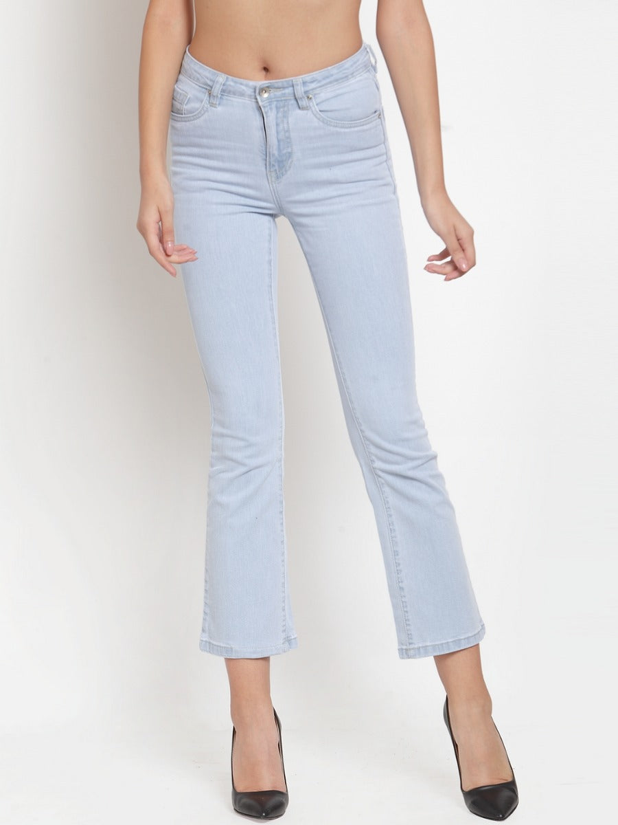 women light blue denim relaxed fitted capri