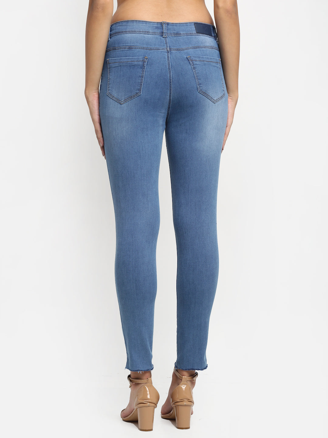 Women Skin Fit Cropped Blue Jeans